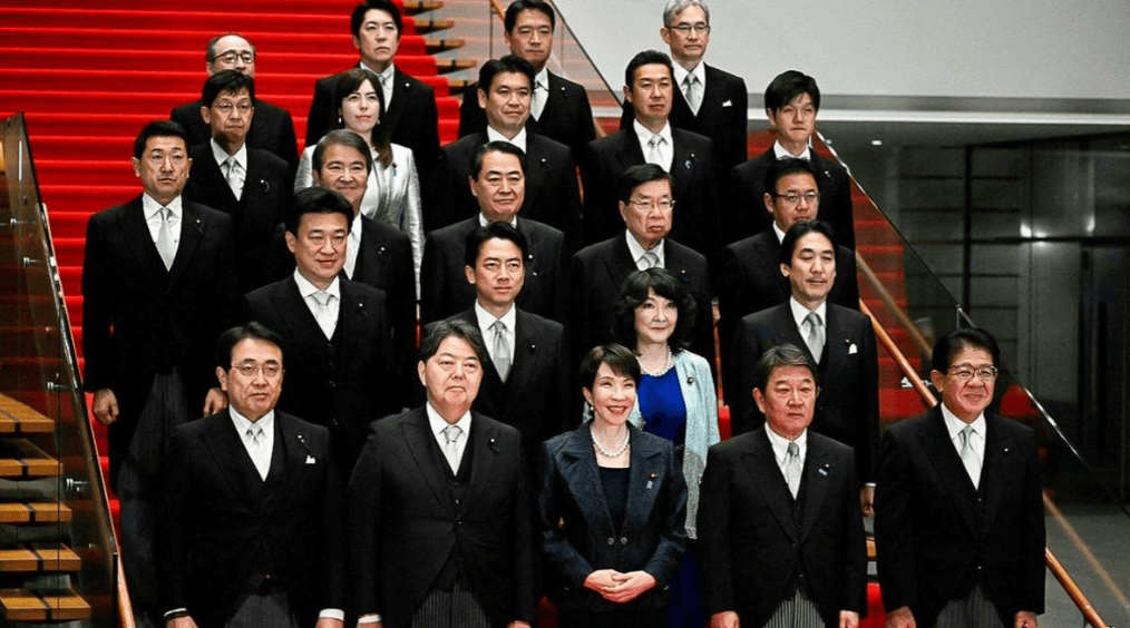 高市早苗闯下大祸,美国发现中国动了真格,一句不敢提出兵台海 (图3) 高市早苗闯下大祸,美国发现中国动了真格,一句不敢提出兵台海 (图3)