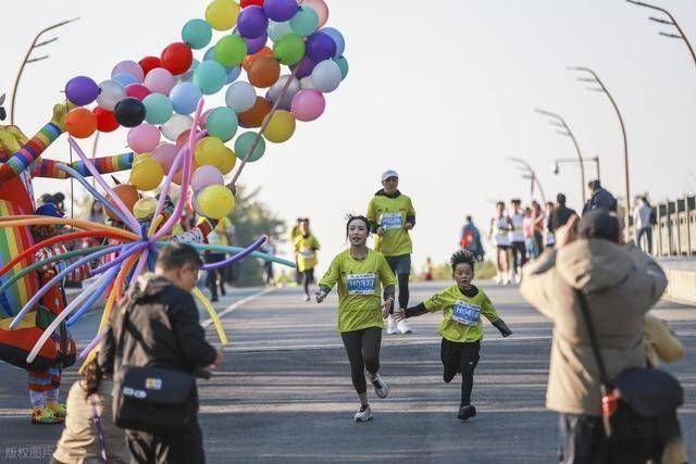 不只是跑步!温州三垟湿地这场活动,让体育流量变文旅热潮(图8) 不只是跑步!温州三垟湿地这场活动,让体育流量变文旅热潮(图8)