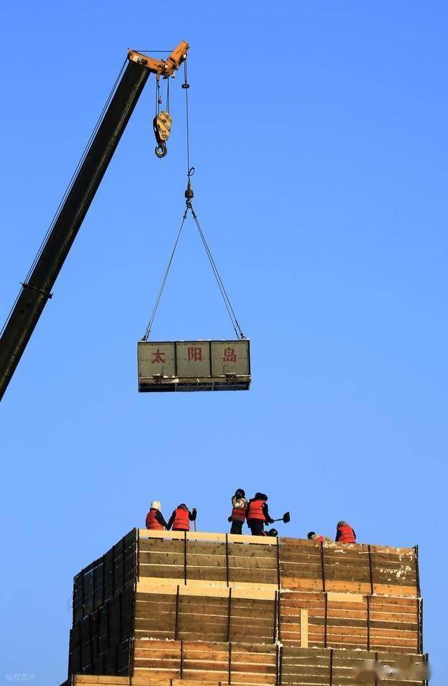 哈尔滨雪博会火出圈！零下20℃的坚守，他们用白雪雕出童话世界 (图13)