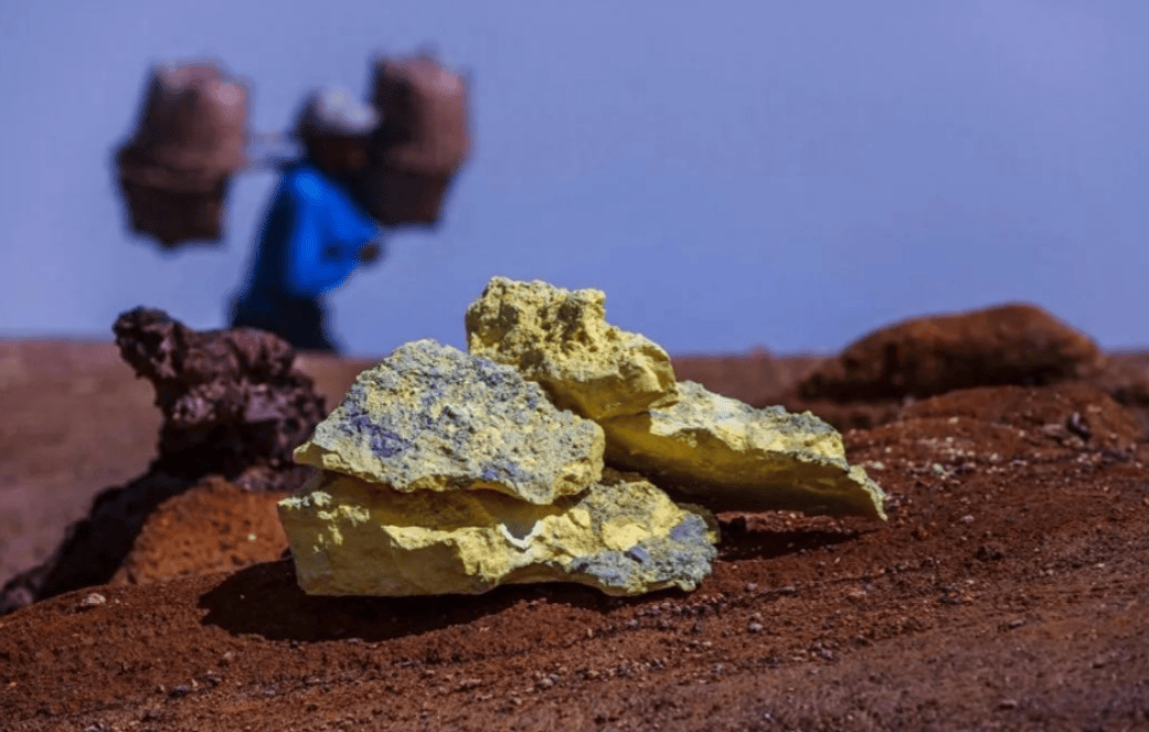 日本死磕深海稀土,小泉进次郎当众撂狠话,给解放军划下“红线”!(图2) 日本死磕深海稀土,小泉进次郎当众撂狠话,给解放军划下“红线”!(图2)