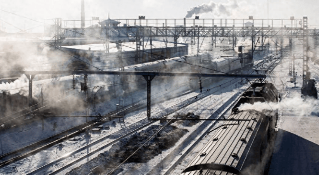 普京收到坏消息,俄罗斯国库快没钱了,通往中国的铁路不得不叫停 (图1) 普京收到坏消息,俄罗斯国库快没钱了,通往中国的铁路不得不叫停 (图1)