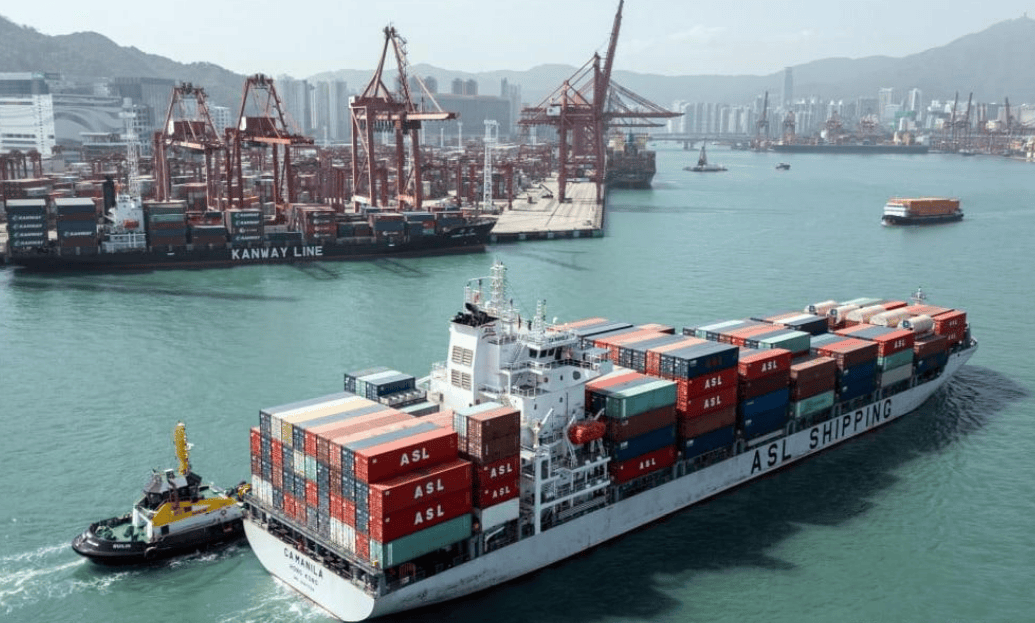 日本议员直面中日差距，中国已经不是80年前的样子，介入台海就是灭顶之灾！ (图2)