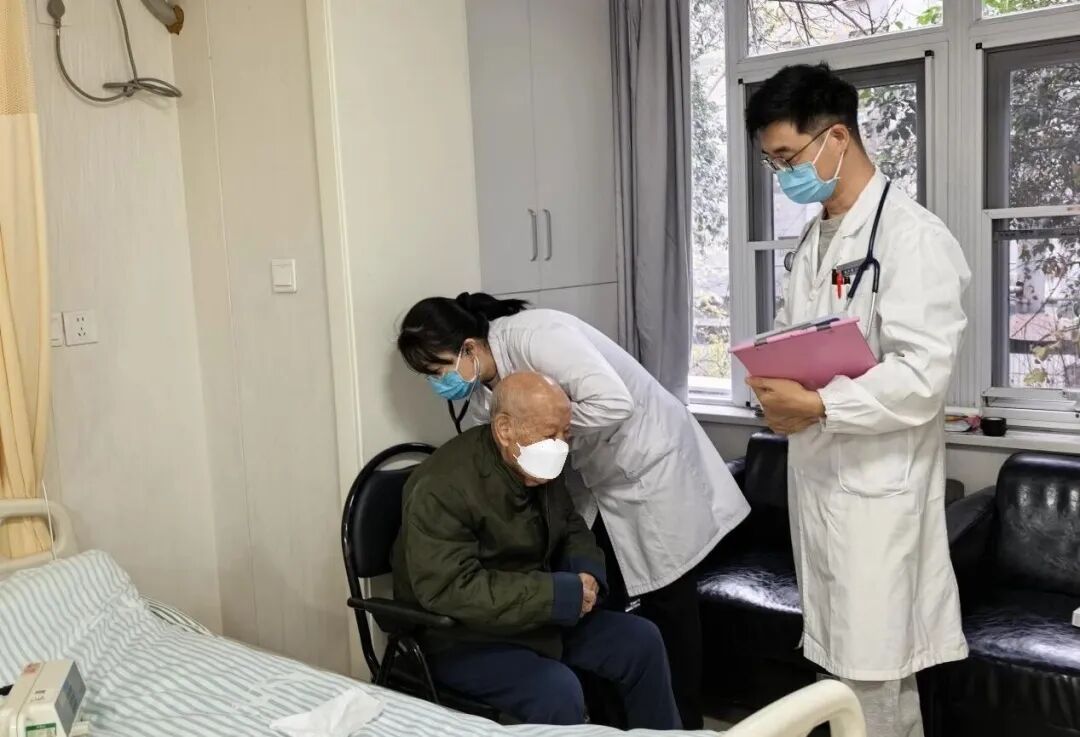 101岁心衰老人成功脱险 重症救治再获突破(图1) 图片