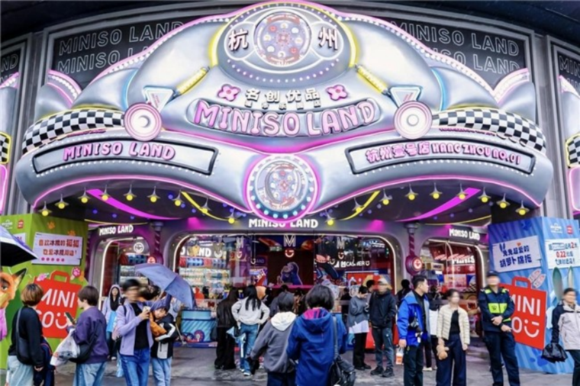 fyASztazxDe72qU3.png image.png