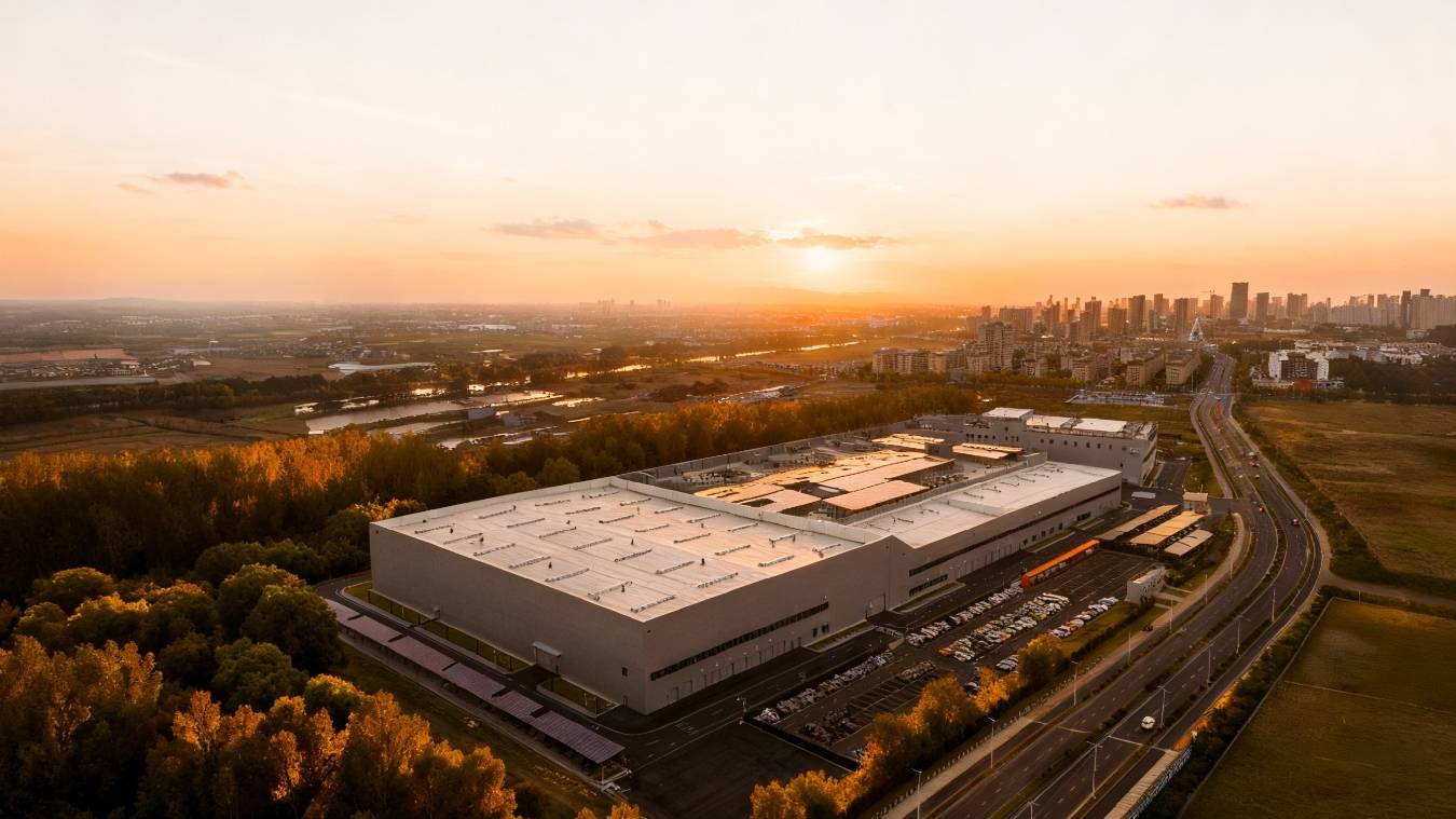 投资超20亿 吉利全球全域安全中心正式发布 向全行业开放共享(图1) 投资超20亿 吉利全球全域安全中心正式发布 向全行业开放共享(图1)