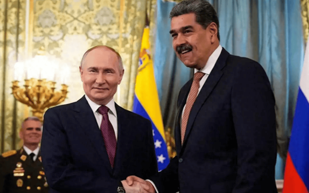 走投无路的马杜罗,等来了普京的电话,但最想要的东西,俄罗斯没有给 (图1) 走投无路的马杜罗,等来了普京的电话,但最想要的东西,俄罗斯没有给 (图1)