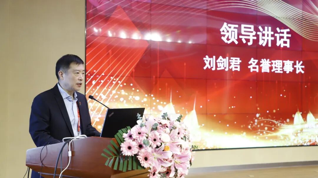 陕西省防痨协会骨结核专业分会成立大会暨西北脊柱(结核)微创诊疗中心第三次学术研讨会在西安高新医院举办(图2) 图片