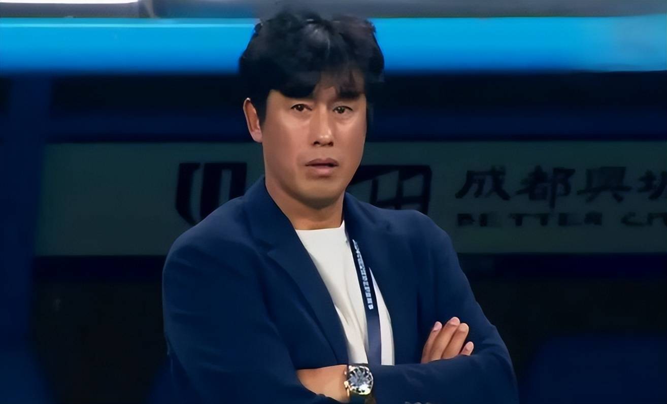 徐正源续约发生大反转,谈判成死局,成都蓉城有预案,救火教练已浮出水面 (图1) 徐正源续约发生大反转,谈判成死局,成都蓉城有预案,救火教练已浮出水面 (图1)