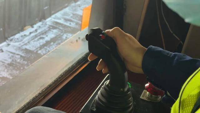 时速1公里超长火车,来了! (图8) 时速1公里超长火车,来了! (图8)