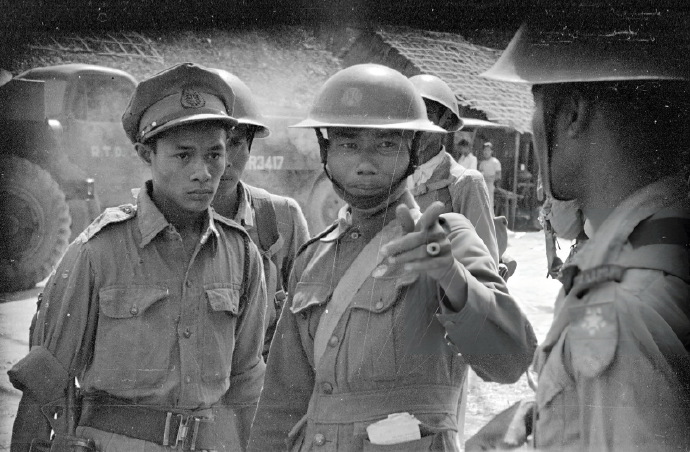 缅甸内战 1949年