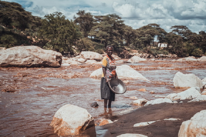 肯尼亚、乌干达