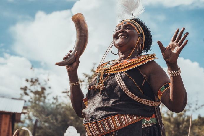 肯尼亚、乌干达