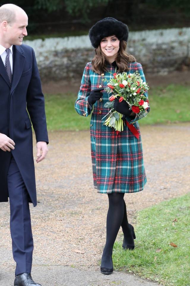 冬日复古格纹回归，掌握这几种搭配，轻松穿出时髦英伦风 (图10)