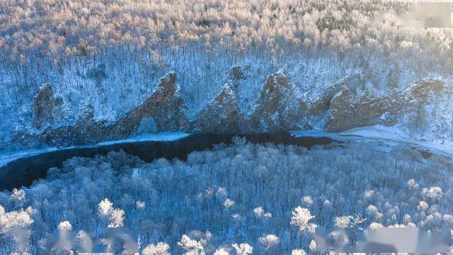 12 个字解锁雾凇之美!黑龙江库尔滨,藏着北国最治愈的冬日秘境 (图11) 12 个字解锁雾凇之美!黑龙江库尔滨,藏着北国最治愈的冬日秘境 (图11)