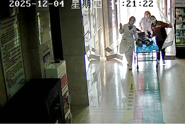 umHVuJ2nFeg5YEdA.png image.png