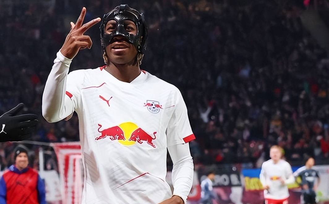 16场10球!19岁天才边锋横空出世,利物浦找到萨拉赫接班人,开价1亿欧 (图2) 16场10球!19岁天才边锋横空出世,利物浦找到萨拉赫接班人,开价1亿欧 (图2)