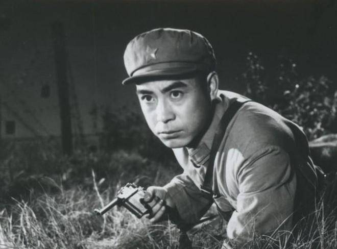 20岁参军,22岁荣立一等功,24岁凭借牛棚中发现的一物,彪炳千秋 (图4) 20岁参军,22岁荣立一等功,24岁凭借牛棚中发现的一物,彪炳千秋 (图4)