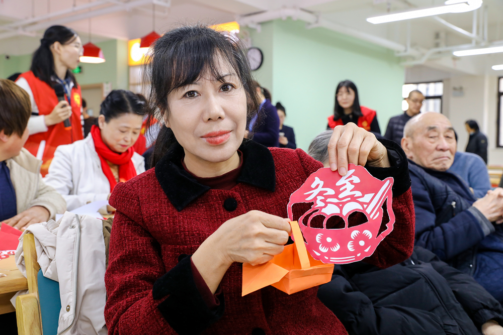 郭杜街道东街社区联合聂河养老服务站举办冬至主题活动(图6)