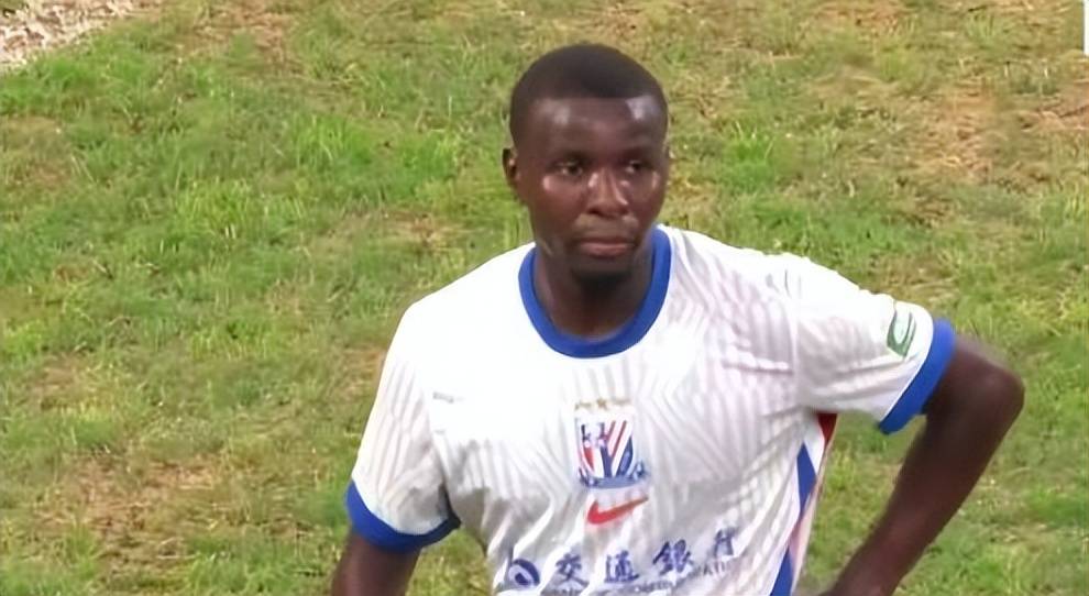 申花打算放路易斯离队，留队弊大于利，非要留队只能舍弃阿马杜 (图4)