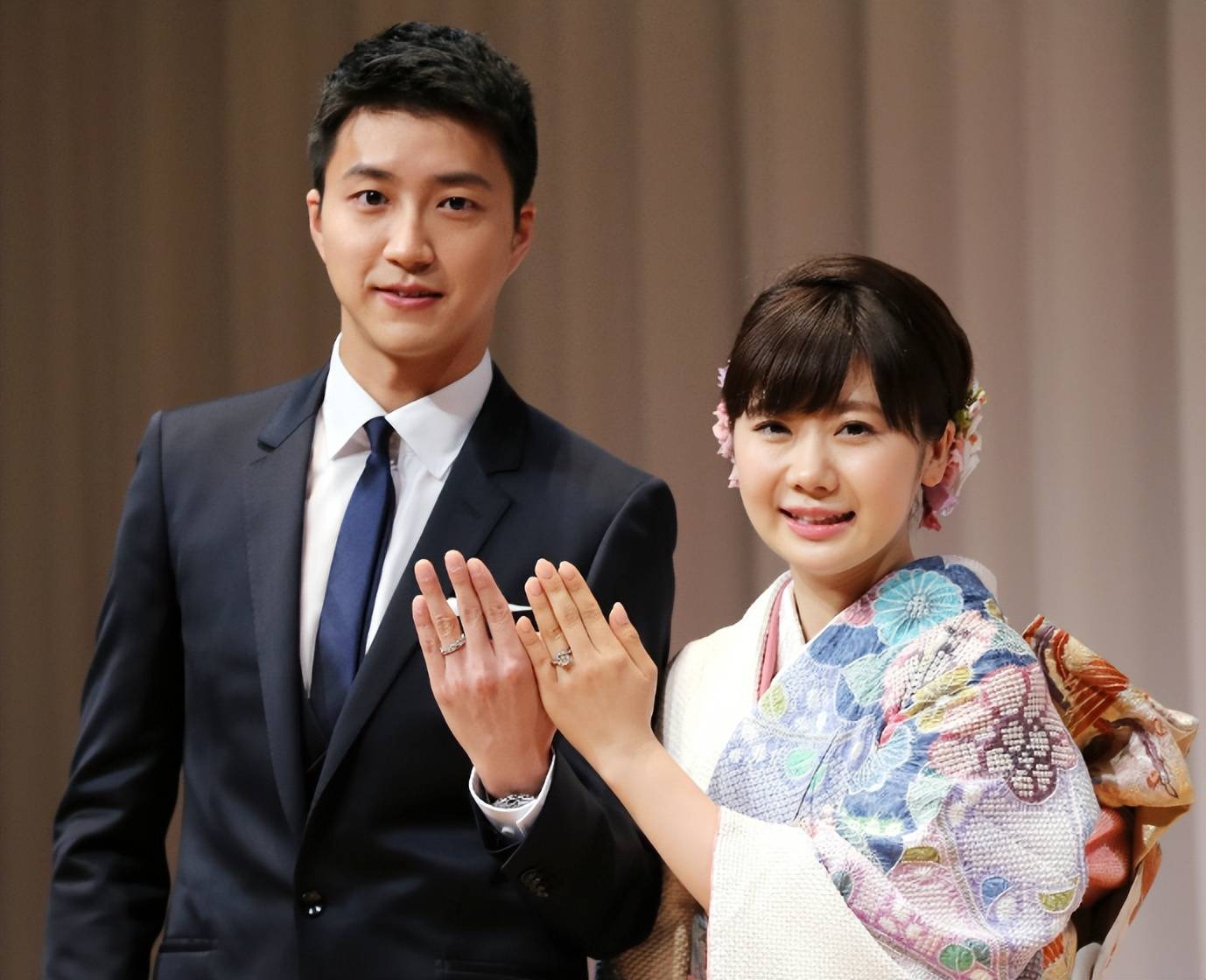 福原爱二婚细节曝光！否认出轨，离婚半年后才恋爱，现已大肚如箩 (图10)