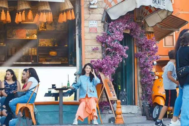 “陈乔恩”新穿法火出圈：新中式外套+半身裙，松弛洋气又减龄！(图22)