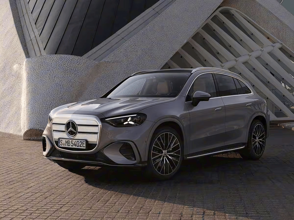 或换装最新设计 全新奔驰C级纯电动版国内谍照曝光(图2)