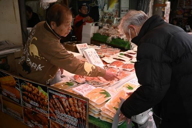 人间百味，共赴新岁：跨年钟声里的世界 (图6)