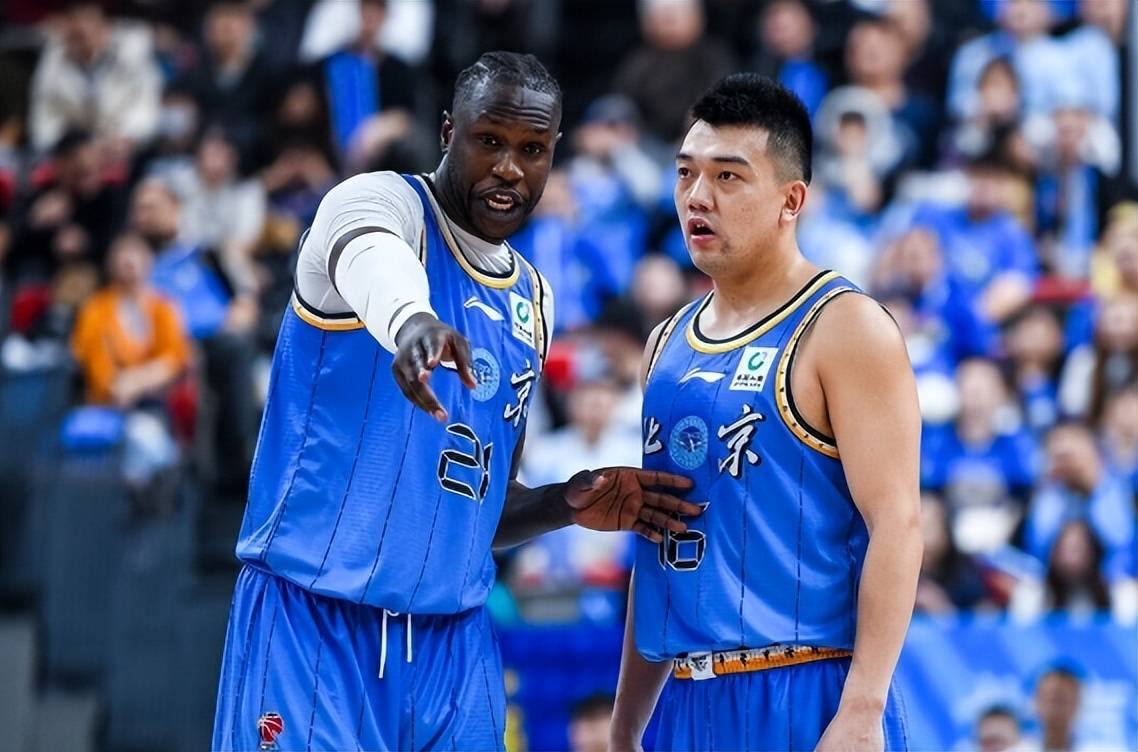 广东豪取8连胜，辽宁报价2米13中锋，北京核心受伤，新疆酝酿换外援 (图6)