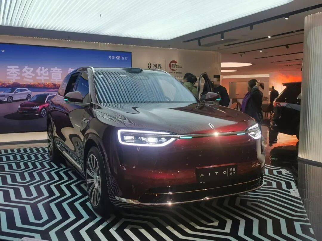 年末车市上演政策“窗口期”博弈(图3) 年末车市上演政策“窗口期”博弈(图3)