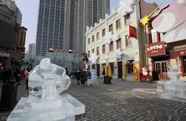 冰雕兽首立老街！哈尔滨用 60 年冰雪基因，解锁文旅融合新密码 (图11)