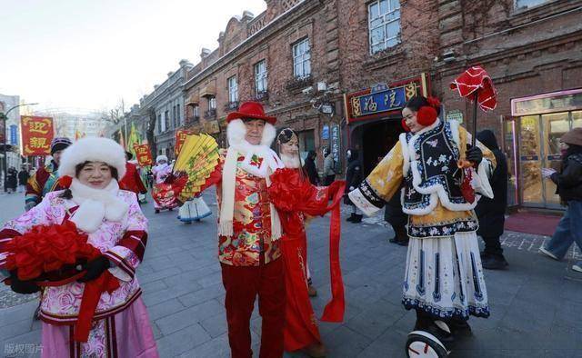  哈尔滨文旅又放大招！老街重现传统婚俗，这才是打开冬天的方式 (图3)