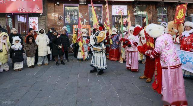  哈尔滨文旅又放大招！老街重现传统婚俗，这才是打开冬天的方式 (图17)