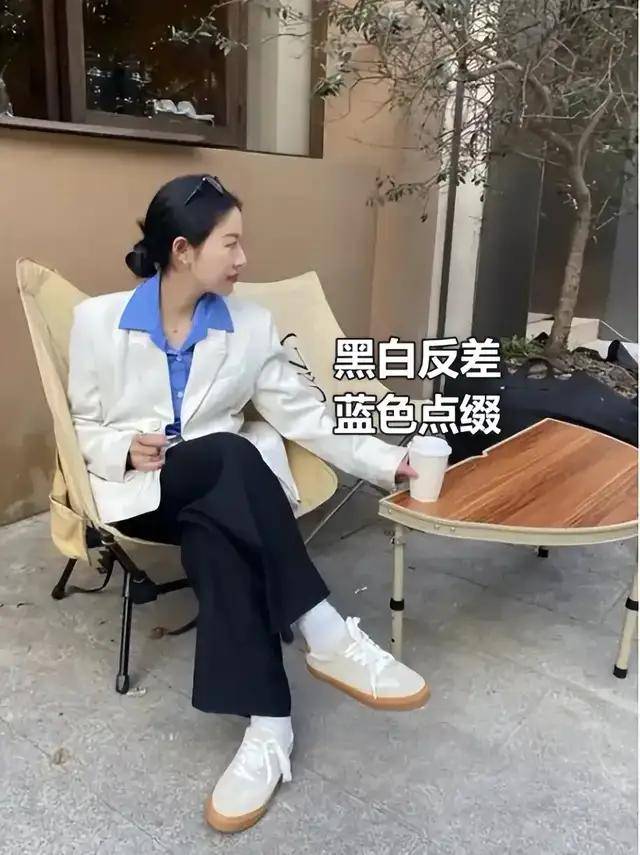 掉小白鞋！今年火了 “德训鞋”，时髦百搭，高级感满满 (图4)