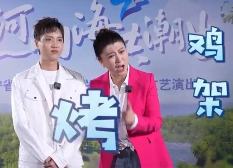 闫学晶毫发无伤？辽宁卫视关评不回应，佐香园官网首页还是闫学晶 (图15)