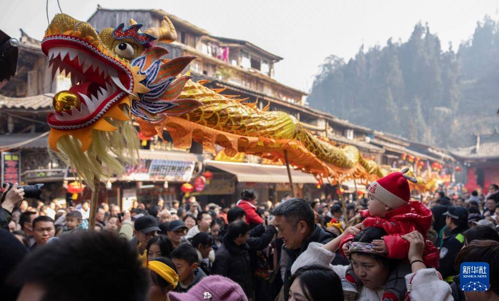 四川雅安：传统民俗迎新年 (图1)