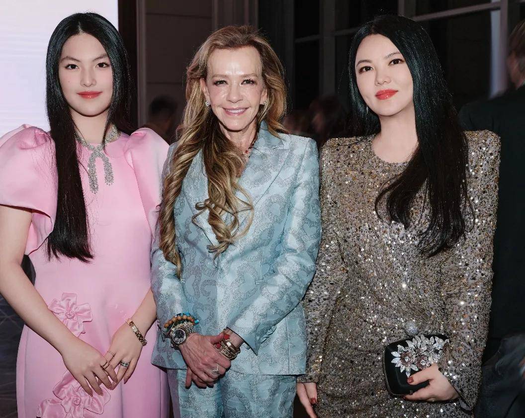 李湘账号禁言风波升级！知情人称涉及税务问题，本人多家公司注销 (图18)