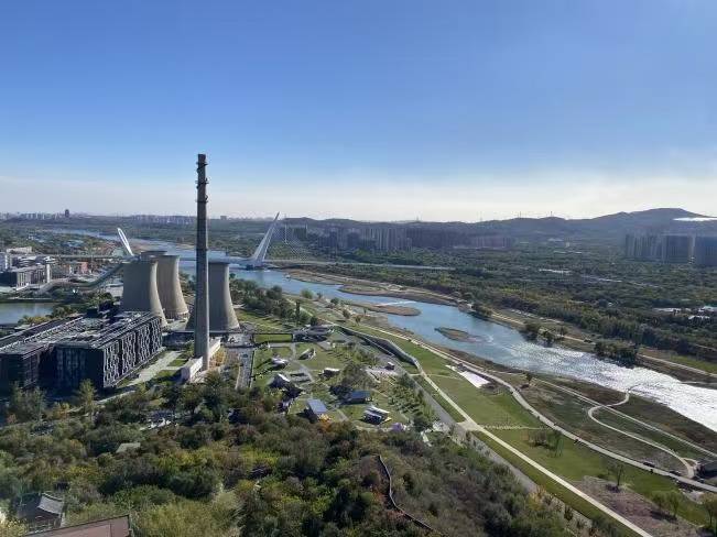 首钢园“会展小镇”9月前亮相,30个重点项目推动“两园一河”建设 (图1) 首钢园“会展小镇”9月前亮相,30个重点项目推动“两园一河”建设 (图1)